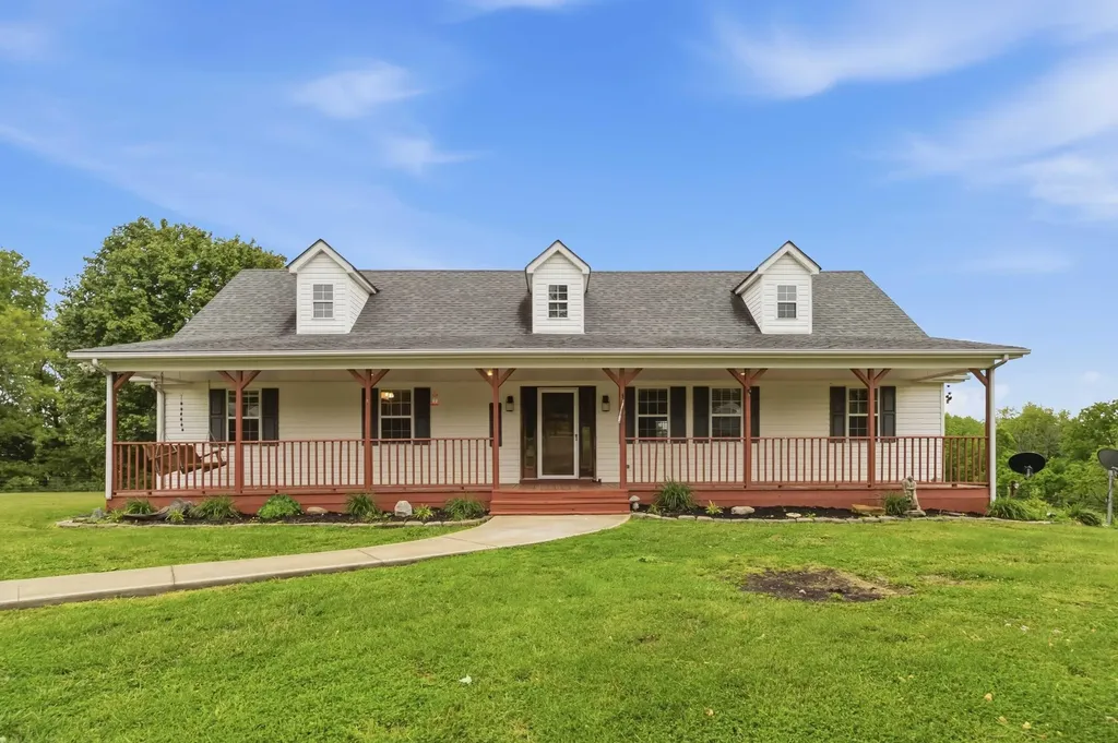 04330 Kentucky 906 Hustonville KY 40437
