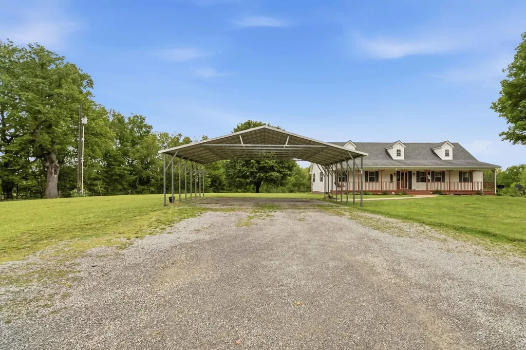 04330 Kentucky 906 Hustonville KY 40437