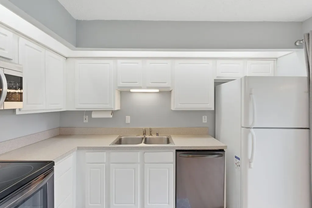 401 Redding Road Lexington KY 40517