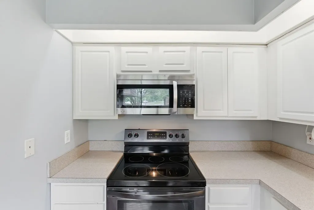 401 Redding Road Lexington KY 40517