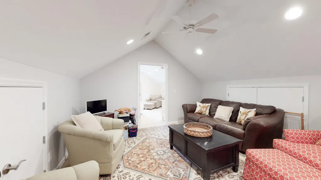 2830 Old Lemons Mill Road Lexington KY 40511