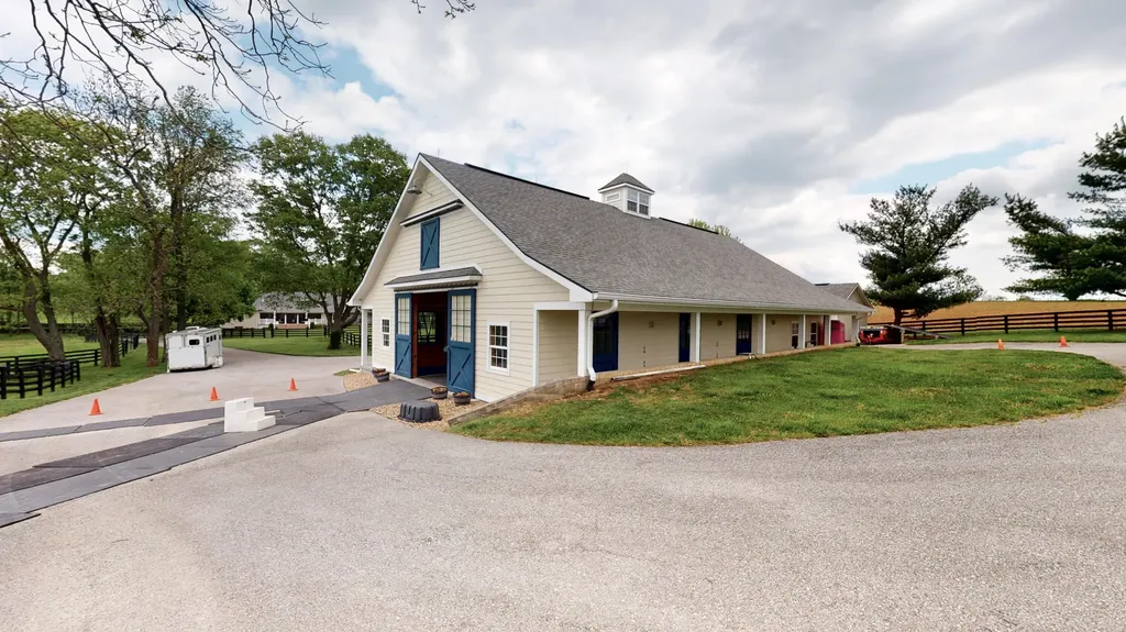 2830 Old Lemons Mill Road Lexington KY 40511