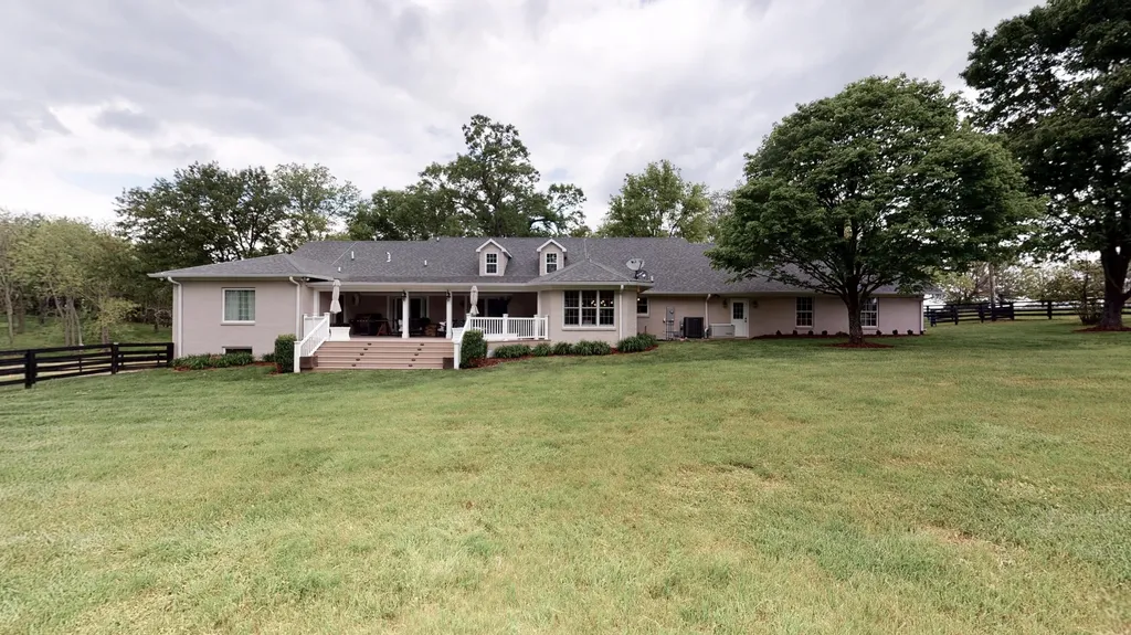 2830 Old Lemons Mill Road Lexington KY 40511