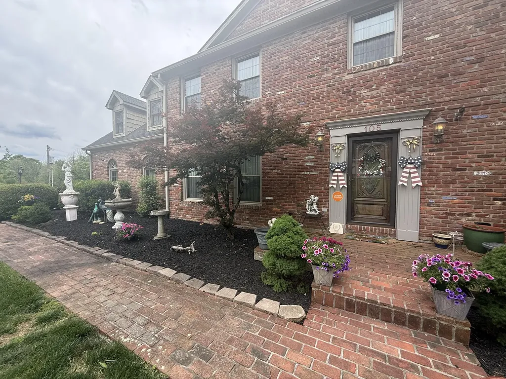 105 Dogwood Circle Richmond KY 40475