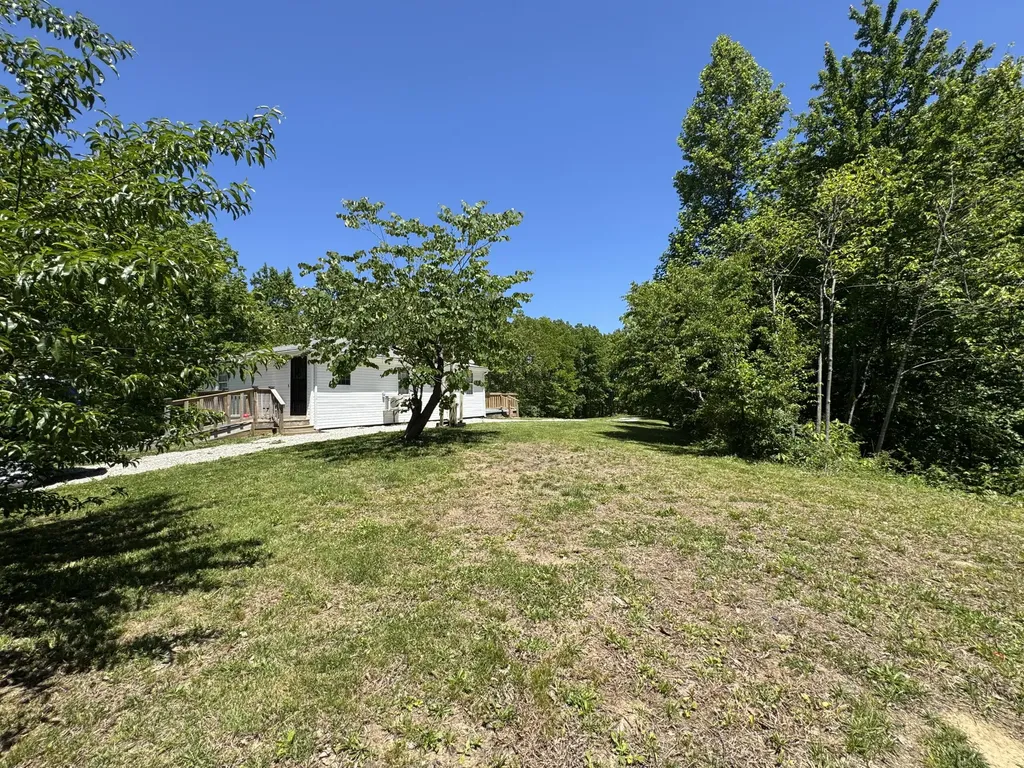 2255 S Tree Tower Road Sand Gap KY 40481