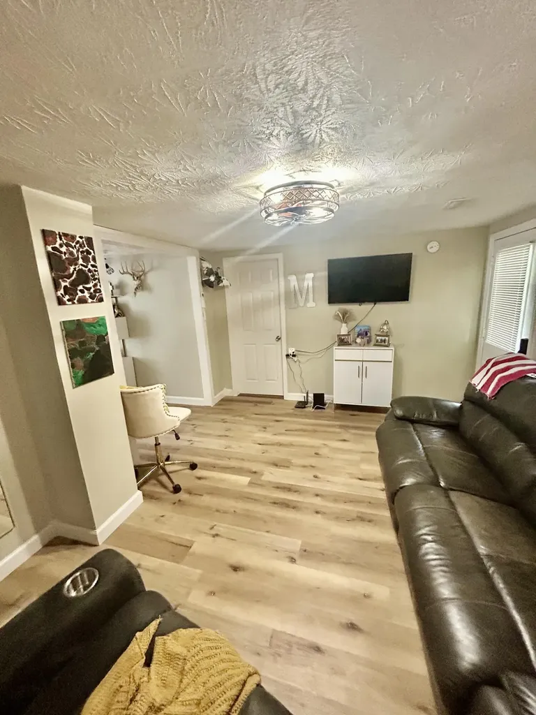 2255 S Tree Tower Road Sand Gap KY 40481