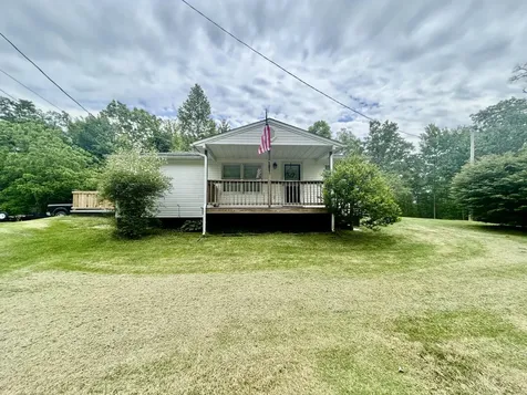 2255 S Tree Tower Road Sand Gap KY 40481