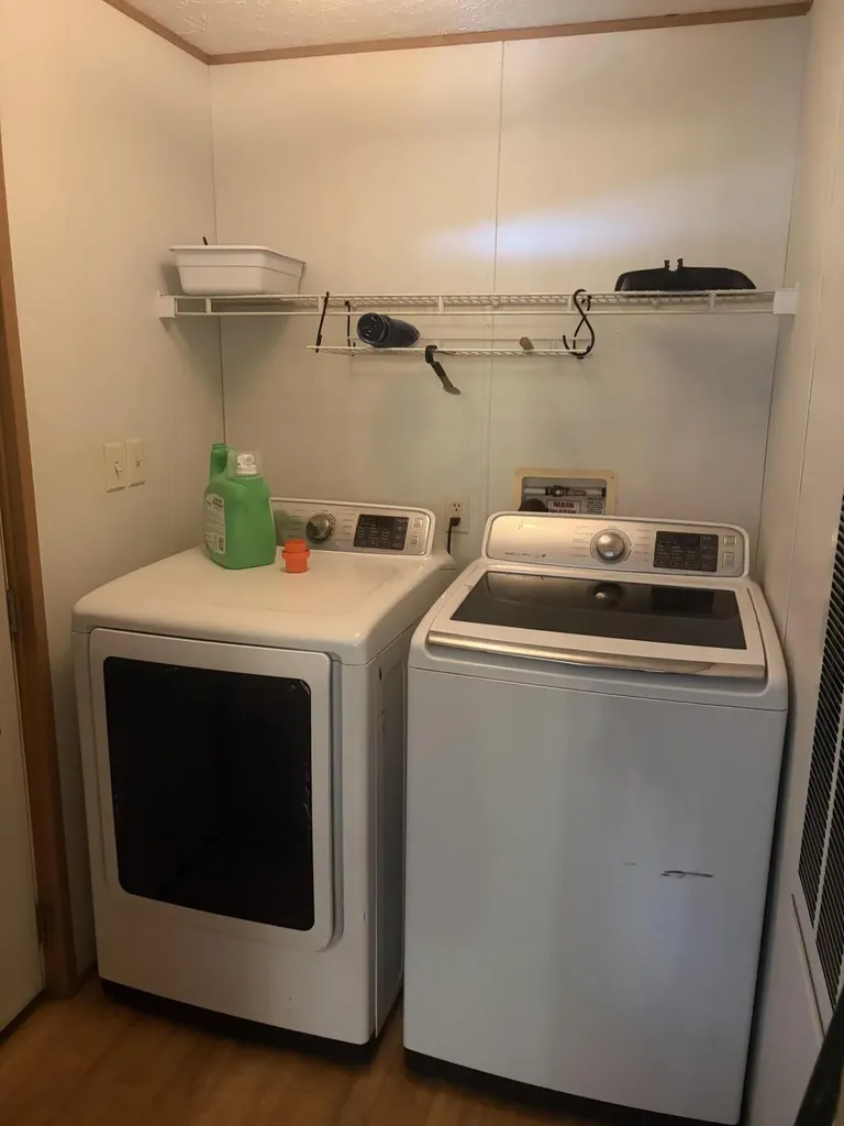 2591 Kentucky 8 Vanceburg KY 41179