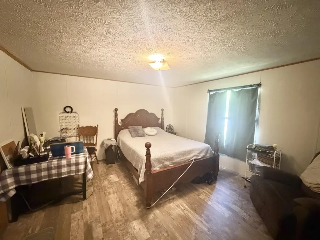 2591 Kentucky 8 Vanceburg KY 41179
