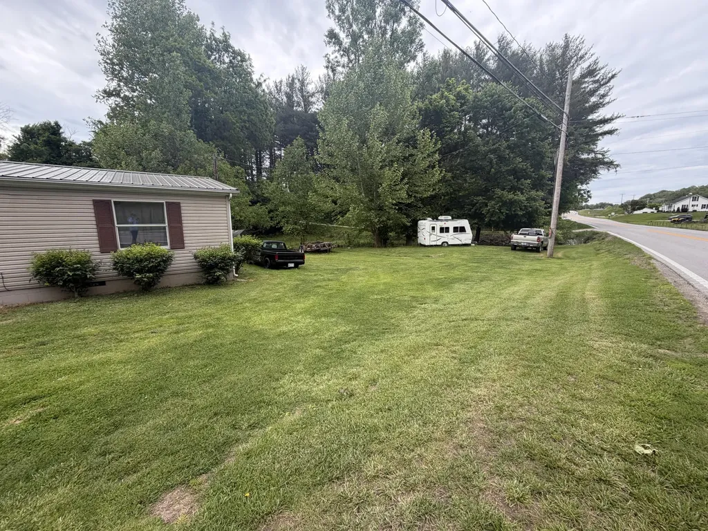 2591 Kentucky 8 Vanceburg KY 41179