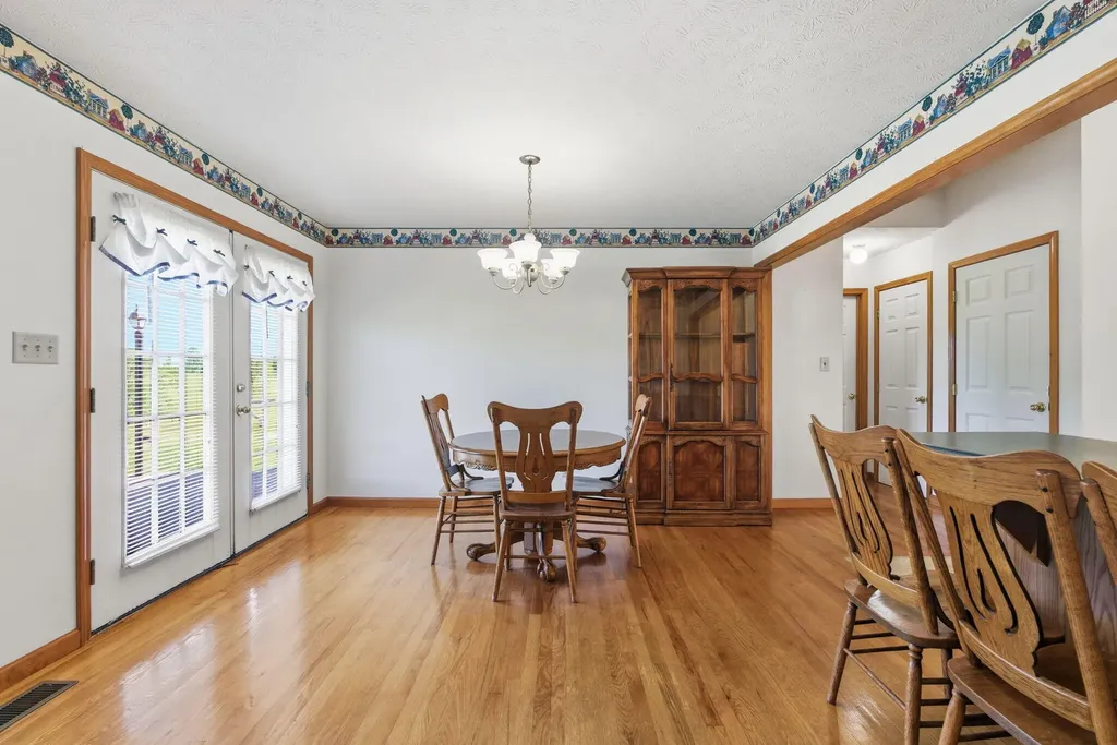 742 Colby Road Cynthiana KY 41031
