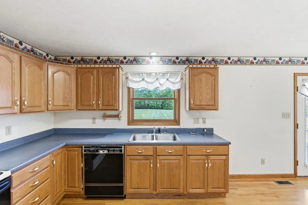 742 Colby Road Cynthiana KY 41031