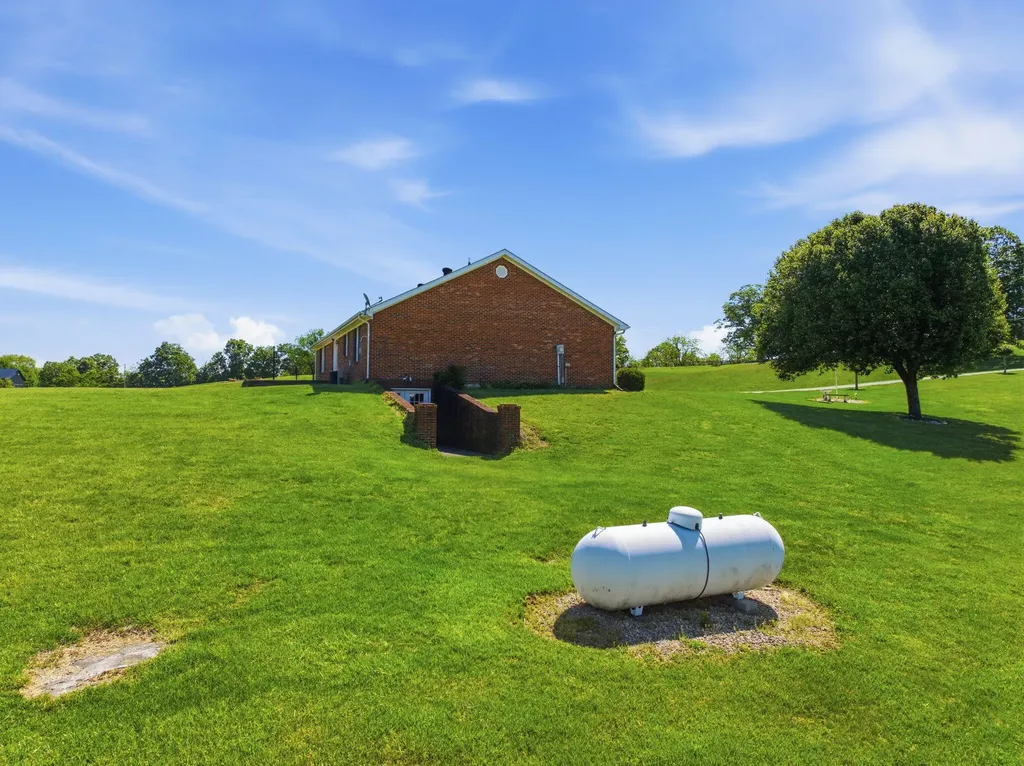 742 Colby Road Cynthiana KY 41031