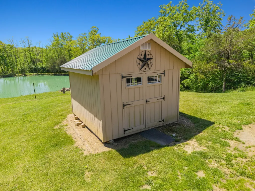 2109 Porter Road Sadieville KY 40370