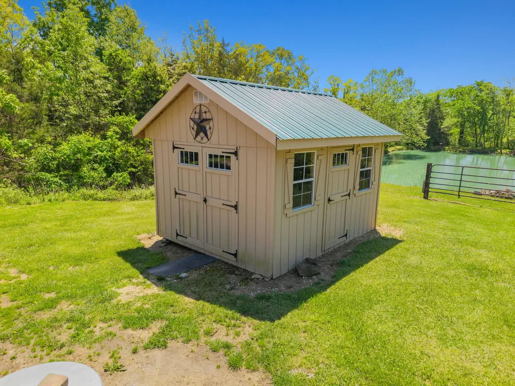 2109 Porter Road Sadieville KY 40370