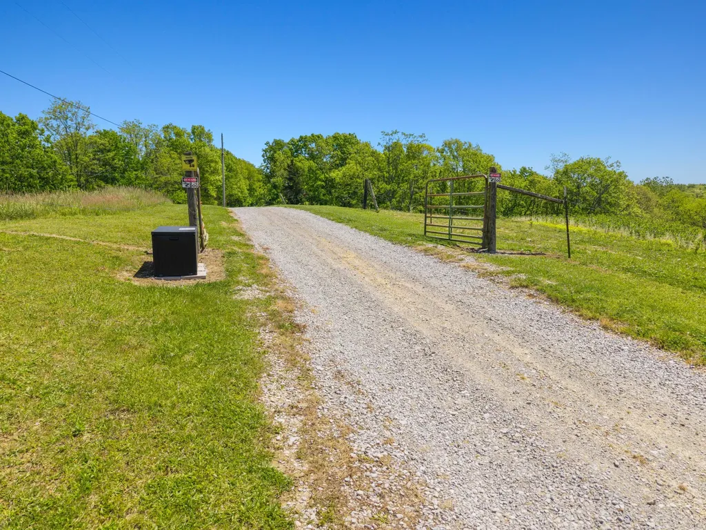 2109 Porter Road Sadieville KY 40370