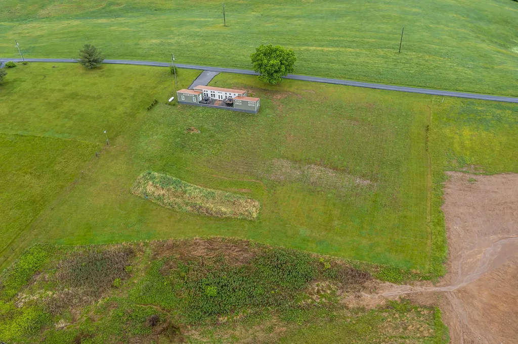 199 Doe Run Lane Springfield KY 40069