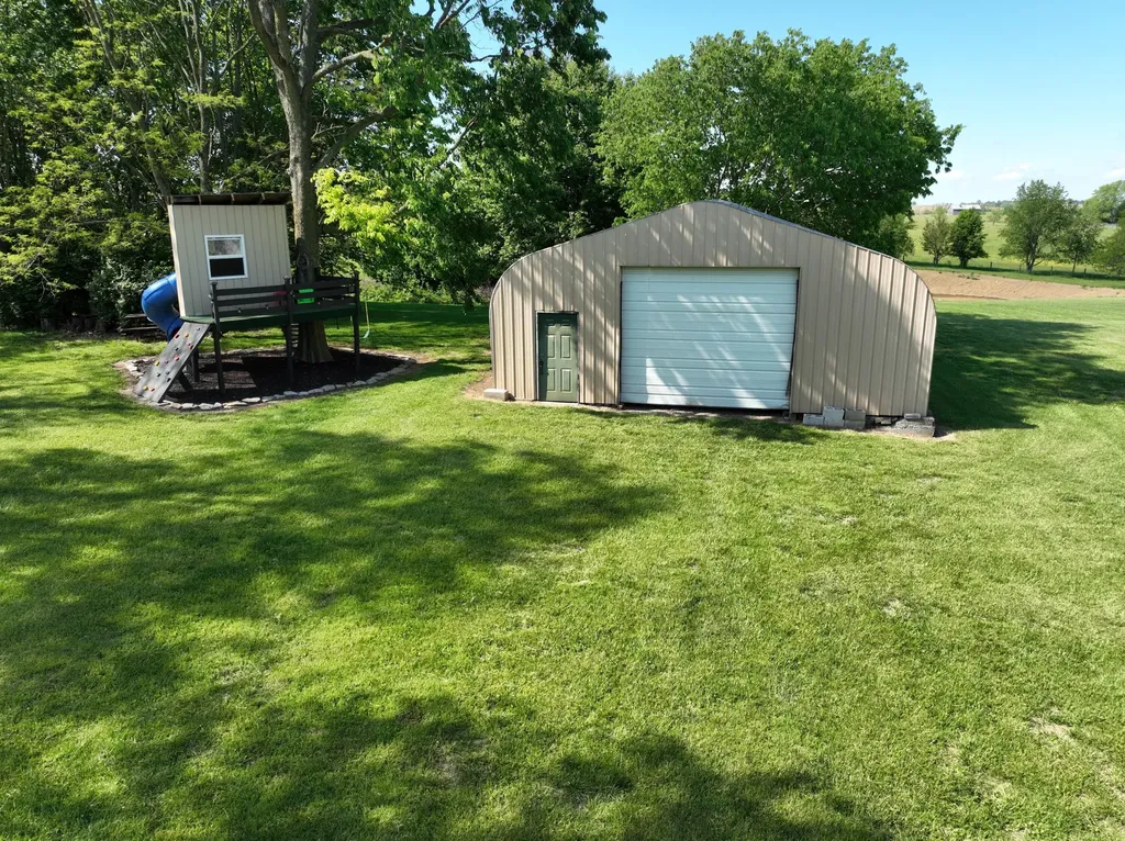 5865 Van Meter Road Winchester KY 40391