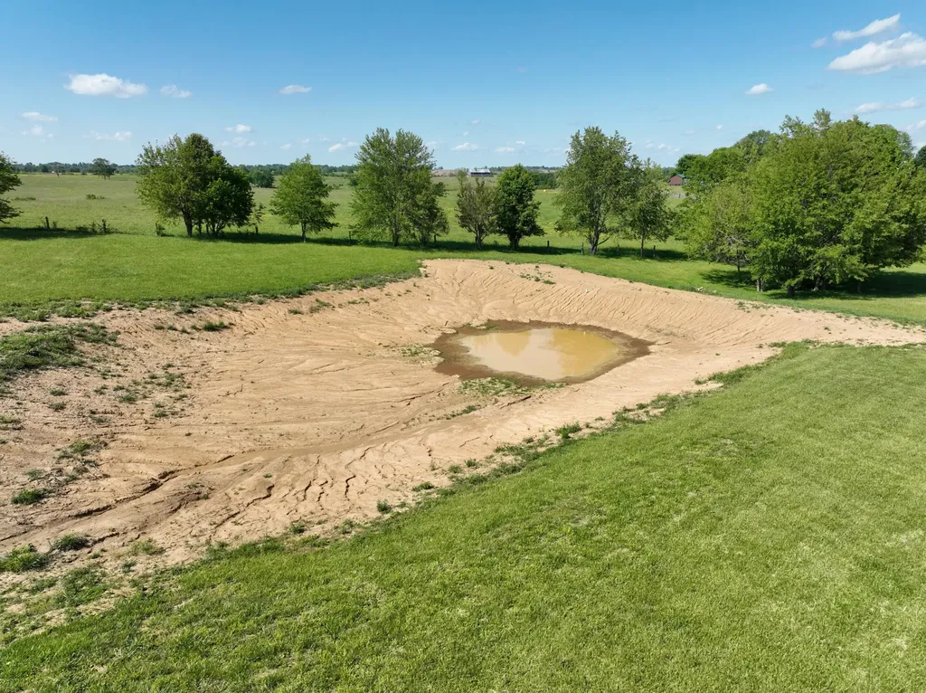 5865 Van Meter Road Winchester KY 40391