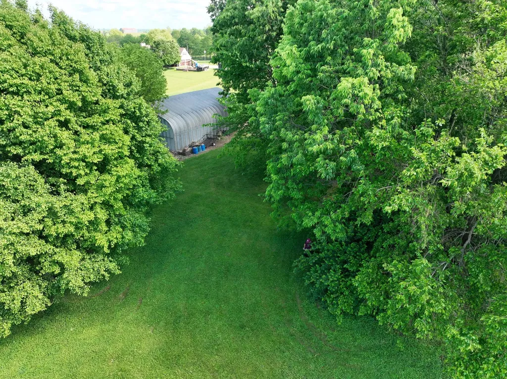 5865 Van Meter Road Winchester KY 40391