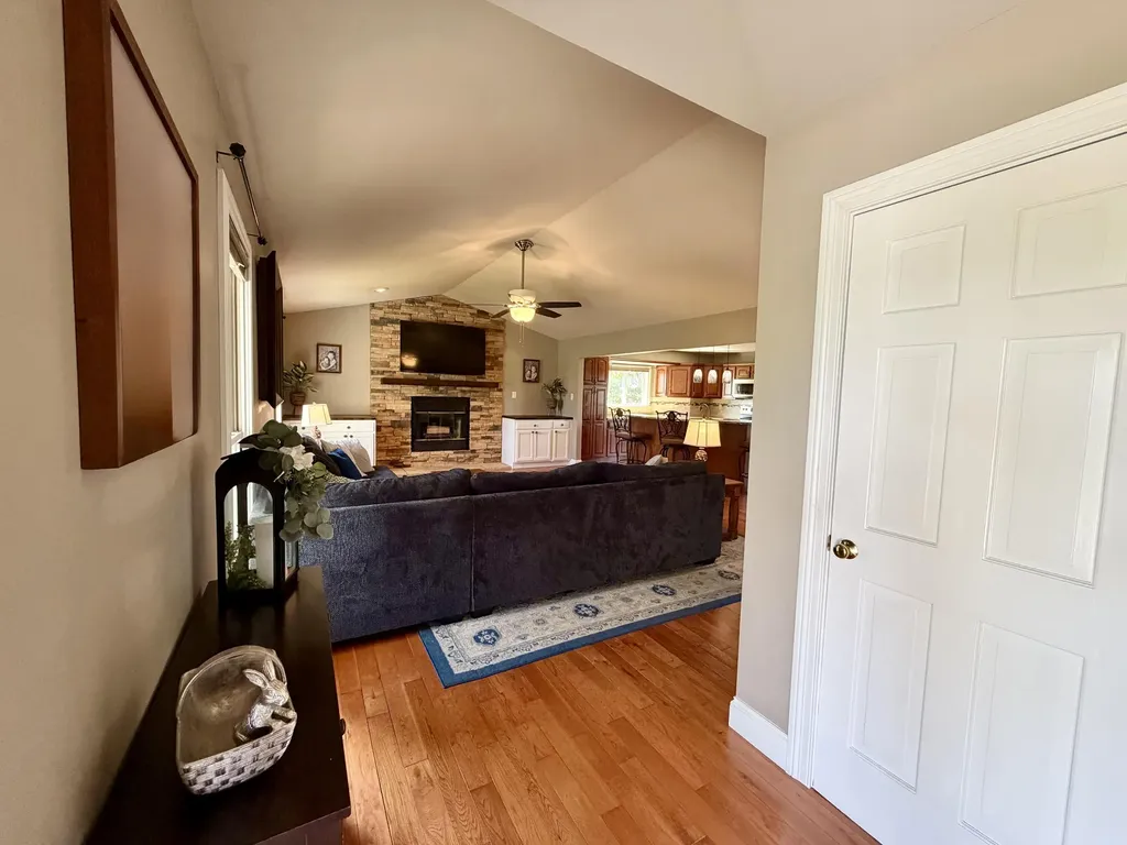 5865 Van Meter Road Winchester KY 40391