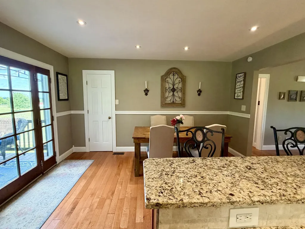 5865 Van Meter Road Winchester KY 40391