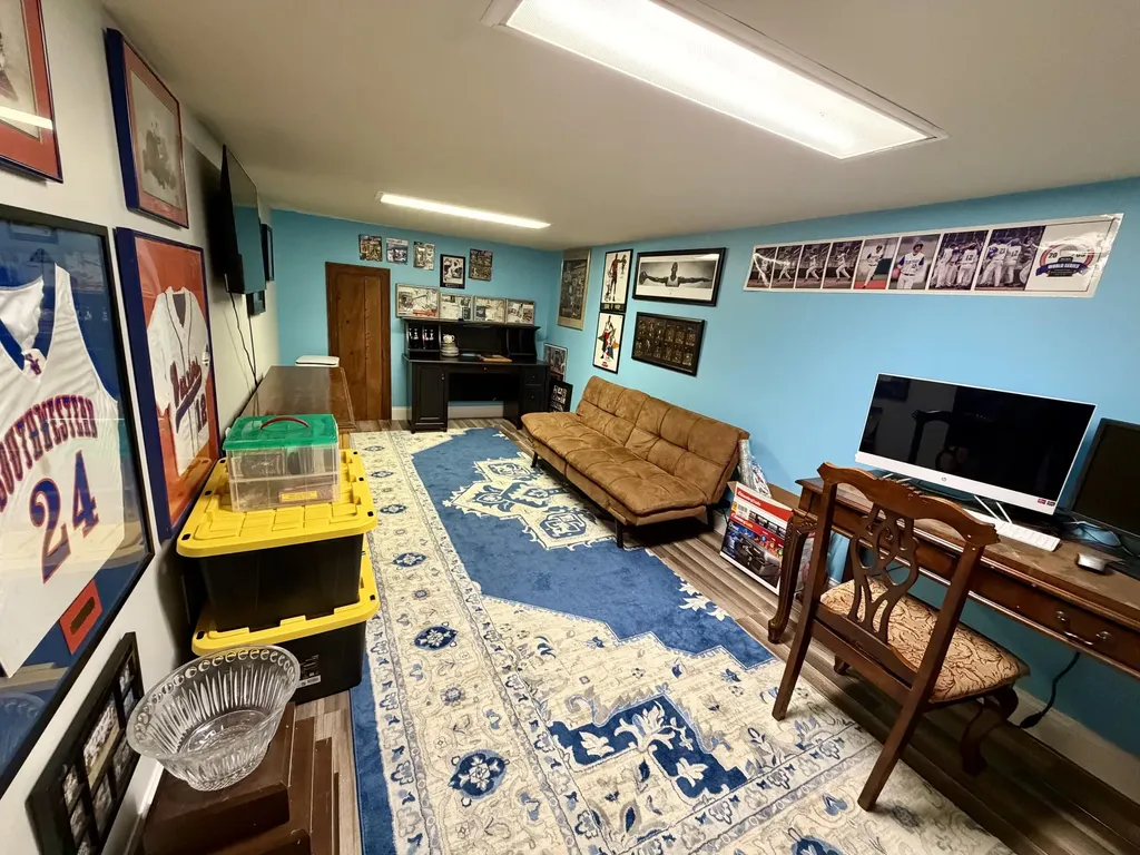 5865 Van Meter Road Winchester KY 40391
