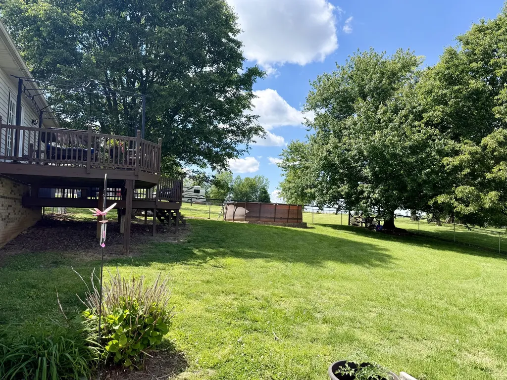 5865 Van Meter Road Winchester KY 40391