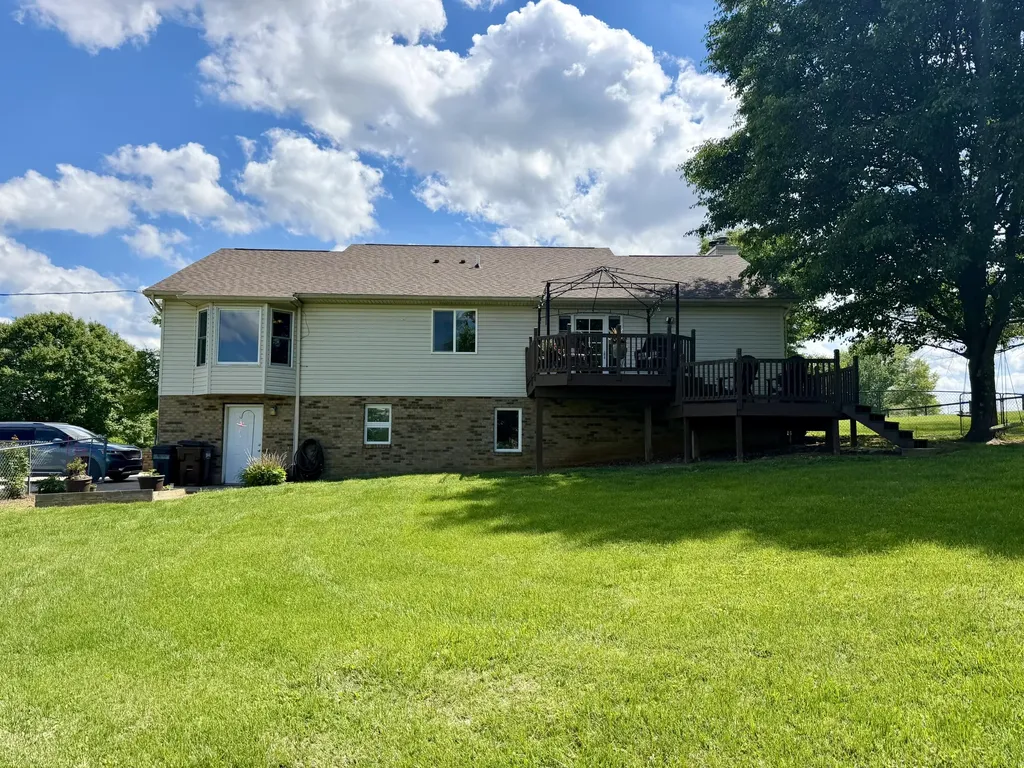 5865 Van Meter Road Winchester KY 40391
