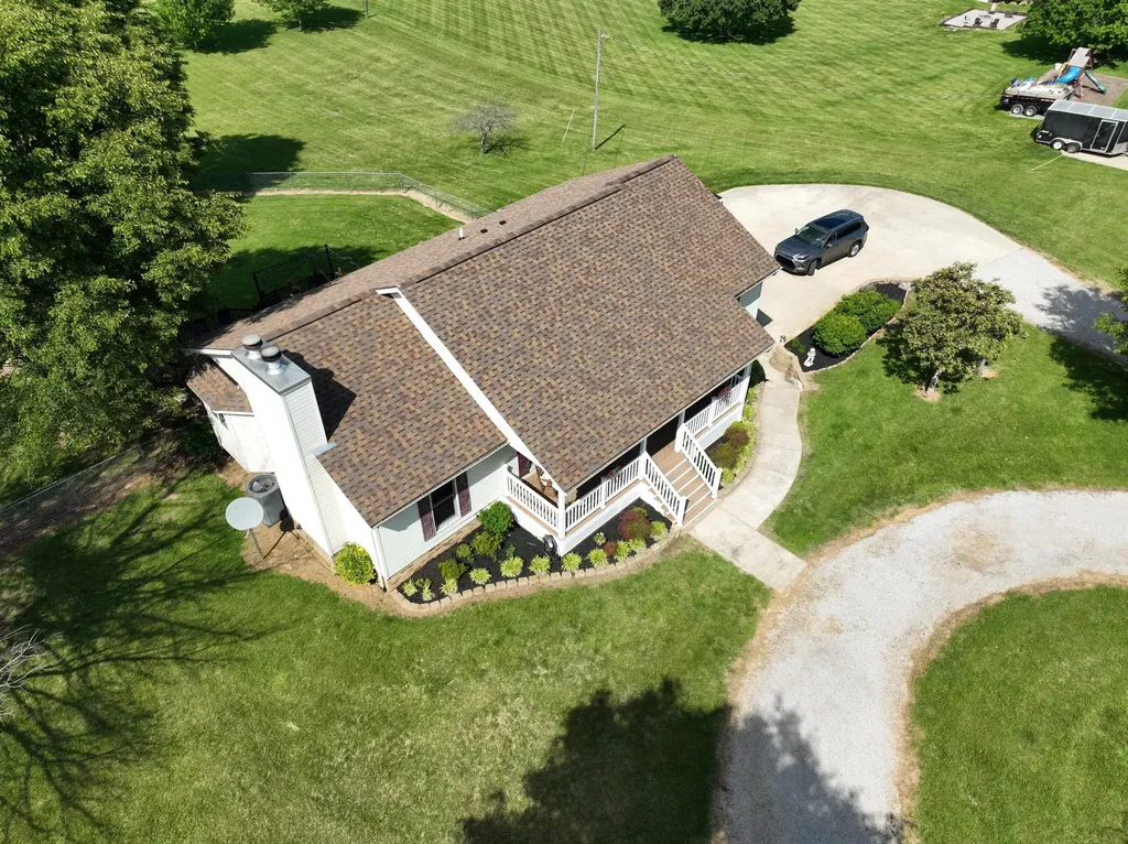 5865 Van Meter Road Winchester KY 40391