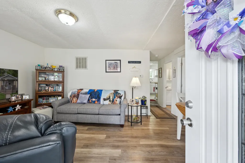 388 Bassett Avenue Lexington KY 40502