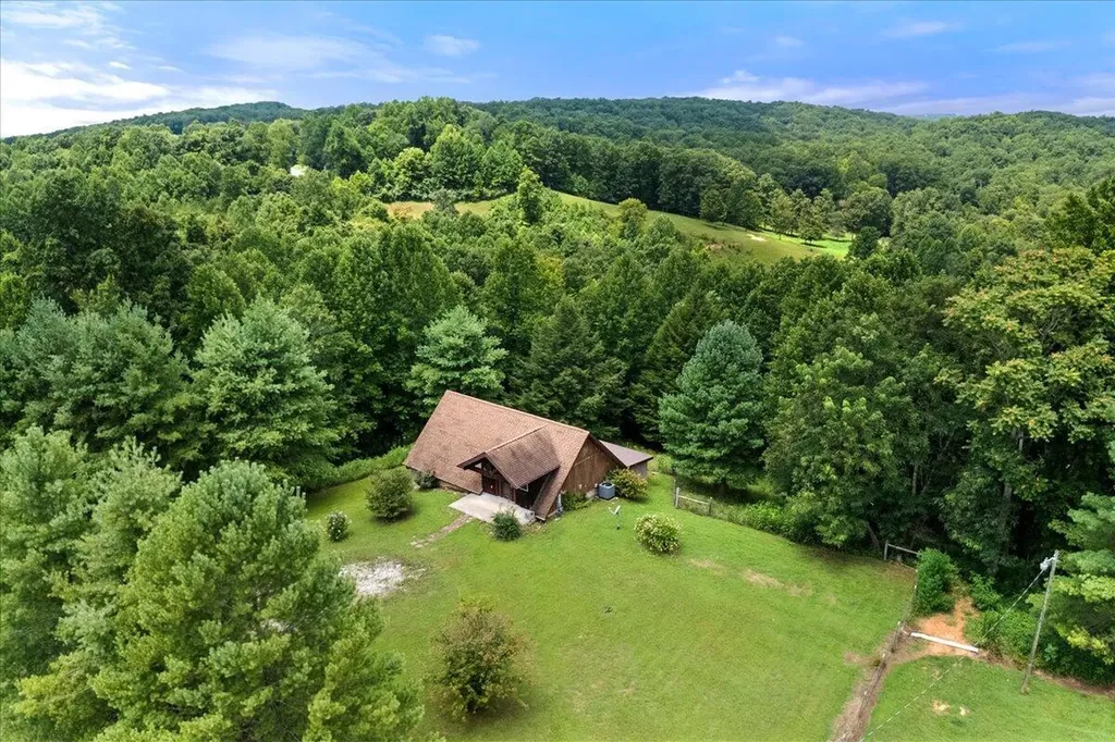 1733 Beulah Heights Road Whitley City KY 42653