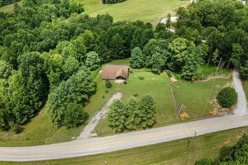 1733 Beulah Heights Road Whitley City KY 42653