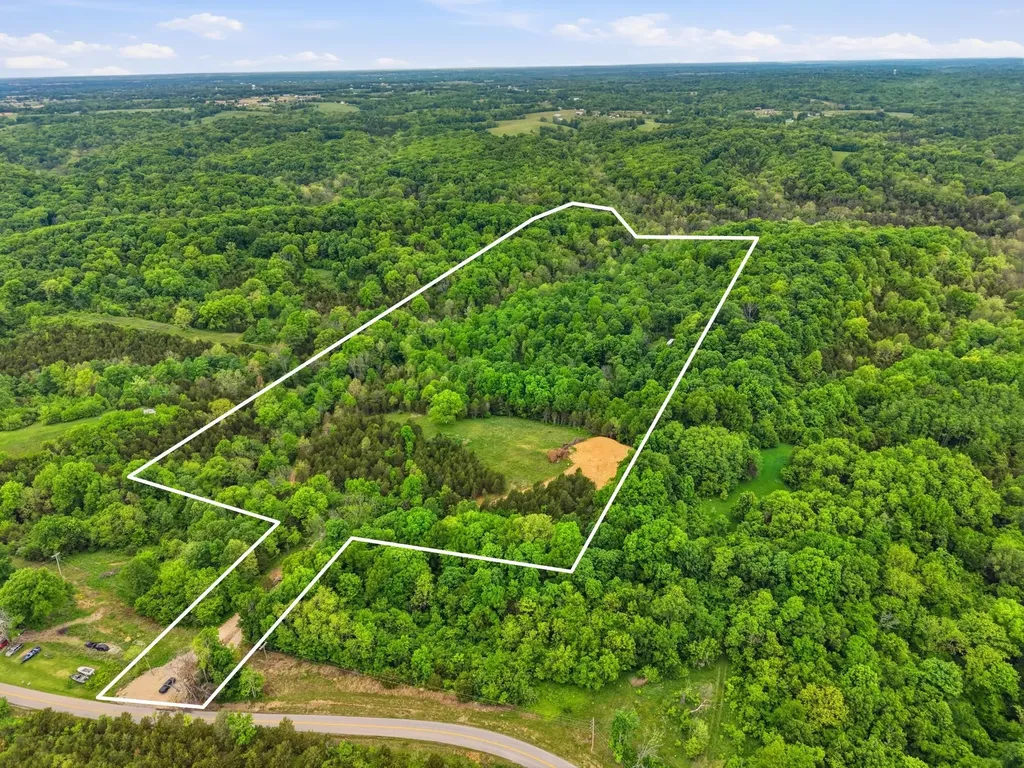 10118 Benson Pike Bagdad KY 40003