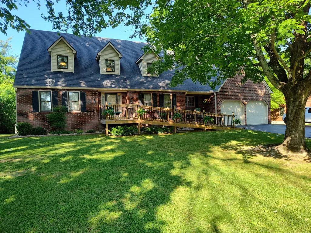 75 Ridge Avenue Berea KY 40403