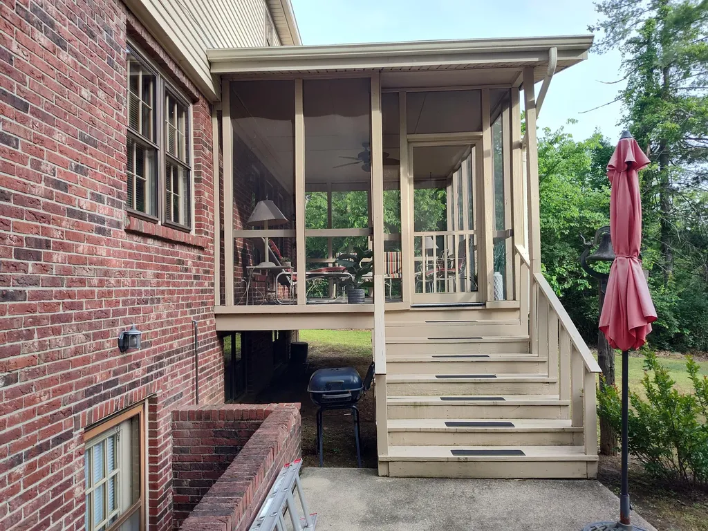 75 Ridge Avenue Berea KY 40403