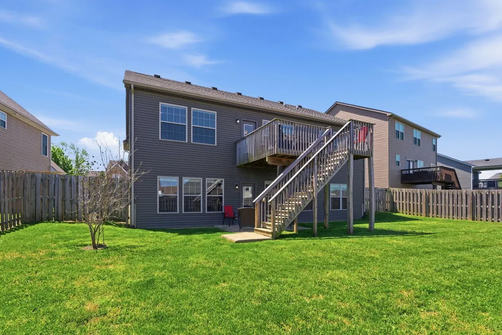 153 Shinnecock Hills Drive Georgetown KY 40324