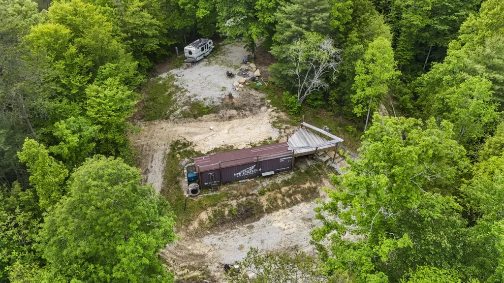 Lot 2 Mullins Point Wicked Oak Road Campton KY 41301