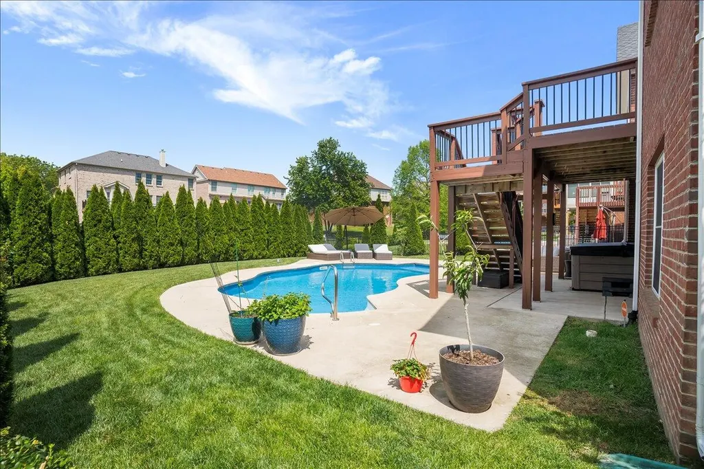 233 Ellerslie Park Boulevard Lexington KY 40515