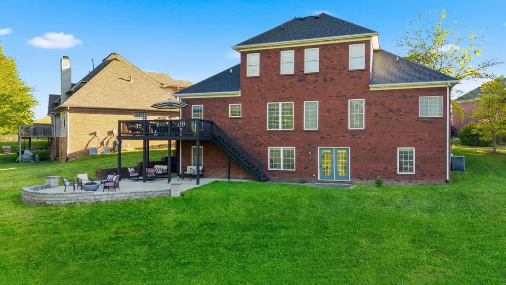 1384 Saddle Club Way Lexington KY 40504