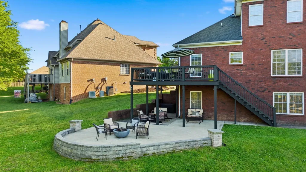 1384 Saddle Club Way Lexington KY 40504