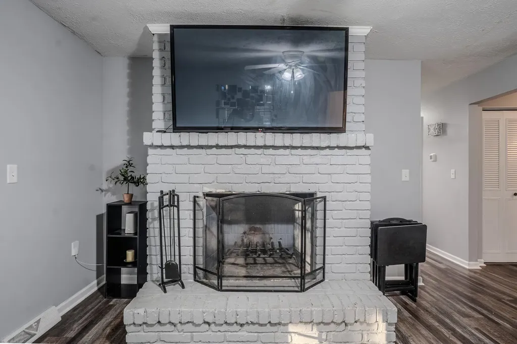 1229 Miami Trail Frankfort KY 40601