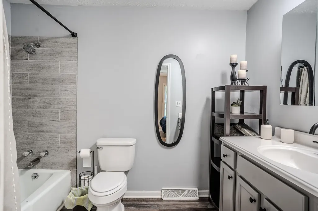 1229 Miami Trail Frankfort KY 40601