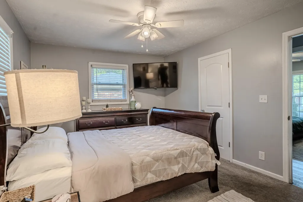 1229 Miami Trail Frankfort KY 40601