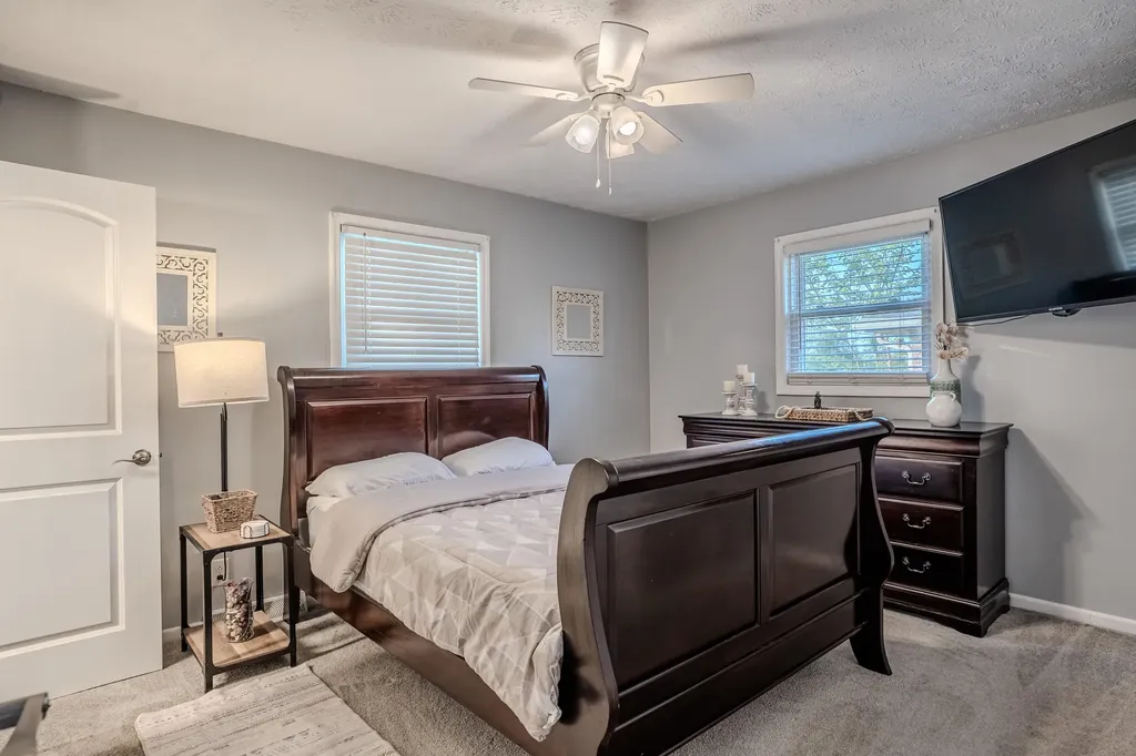 1229 Miami Trail Frankfort KY 40601