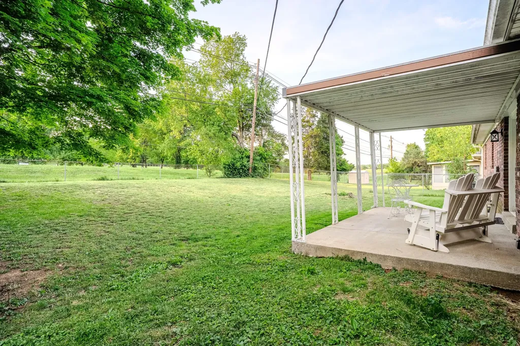 1229 Miami Trail Frankfort KY 40601