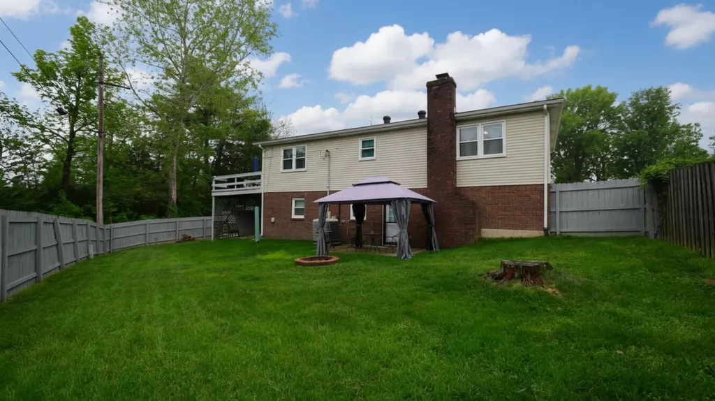 331 Parkwood Place Frankfort KY 40601
