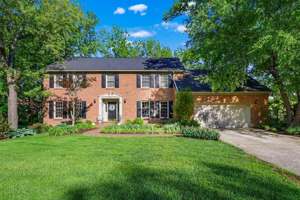 3267 Gondola Drive Lexington KY 40513