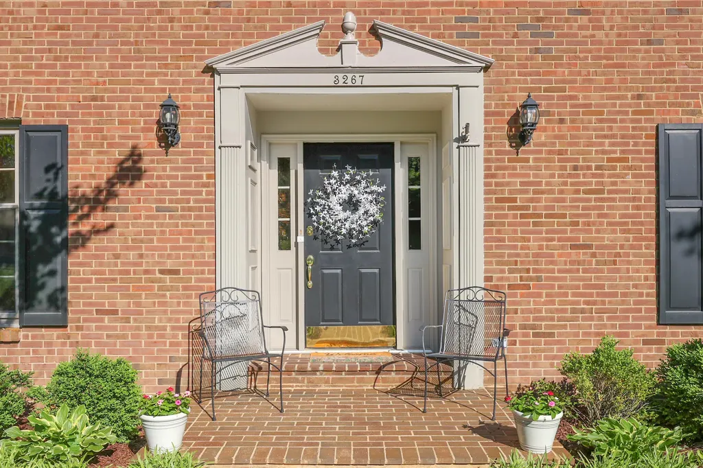 3267 Gondola Drive Lexington KY 40513