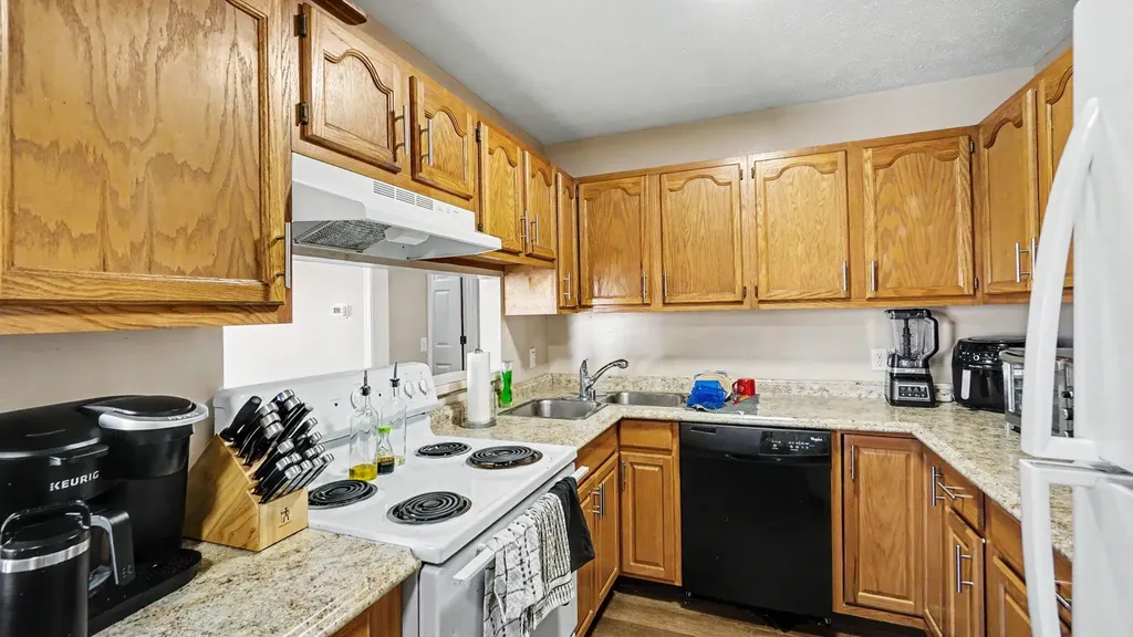 228 Blackhawk Circle Versailles KY 40383